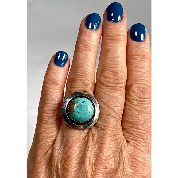Vintage Sterling Silver Turquoise Ring